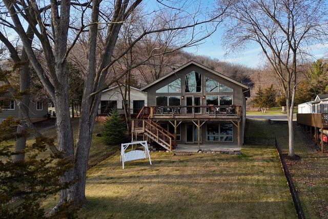 W11323 County Road V, Lodi, WI 53555