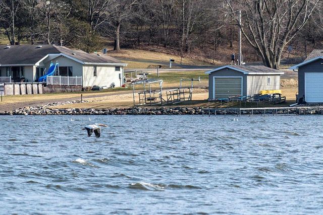 W11323 County Road V, Lodi, WI 53555