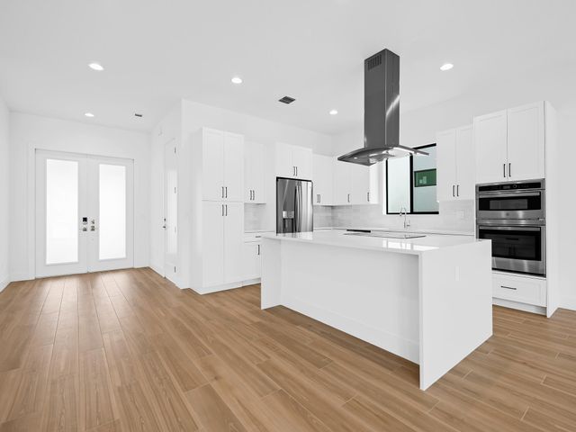 1437 SW 23rd Court, Fort Lauderdale, FL 33315