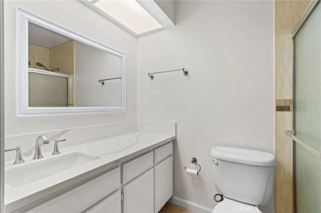 5722 E Stillwater 11, Orange, CA 92869