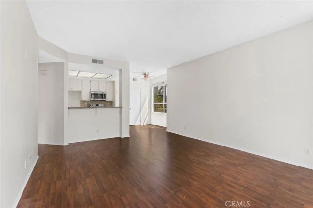 5722 E Stillwater 11, Orange, CA 92869