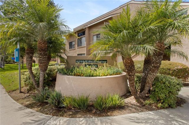 5722 E Stillwater 11, Orange, CA 92869