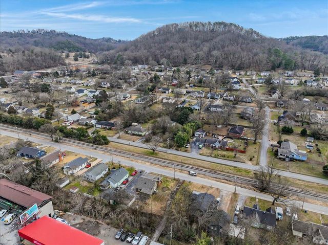 2109 Lyndon Avenue, Chattanooga, TN 37415