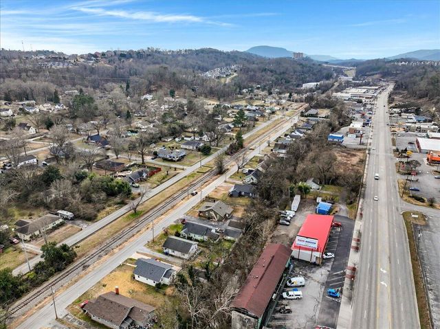 2109 Lyndon Avenue, Chattanooga, TN 37415