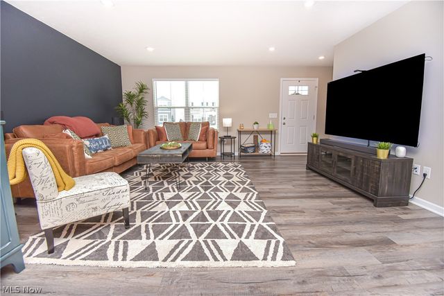 516 Creek Bend Trail, Lodi, OH 44254