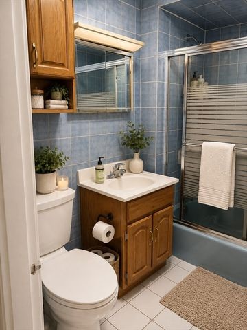 30 Pennsylvania Ave 2, Somerville, MA 02145