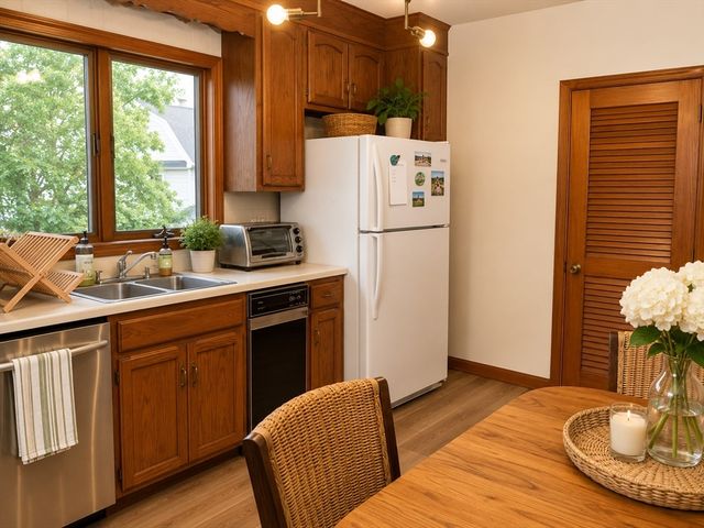 30 Pennsylvania Ave 2, Somerville, MA 02145