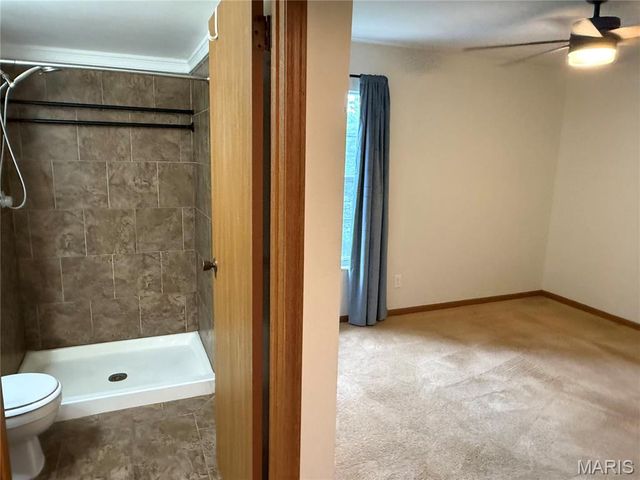 12415 Somerset Place Drive F, Unincorporated, MO 63128