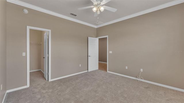 2932 BLACKWATER CREEK DR, Lakeland, FL 33810