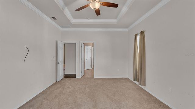 2932 BLACKWATER CREEK DR, Lakeland, FL 33810