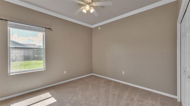 2932 BLACKWATER CREEK DR, Lakeland, FL 33810