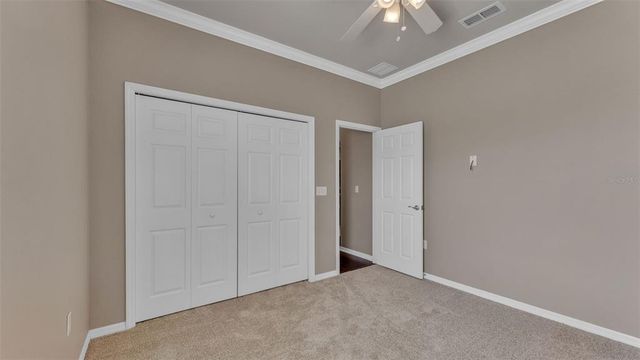 2932 BLACKWATER CREEK DR, Lakeland, FL 33810