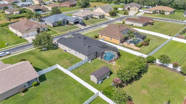 2932 BLACKWATER CREEK DR, Lakeland, FL 33810