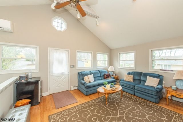 46 Myrtle Ave, Frankford Twp., NJ 07826