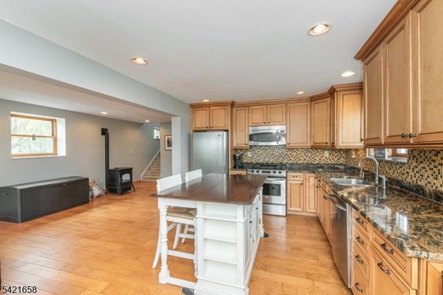 46 Myrtle Ave, Frankford Twp., NJ 07826