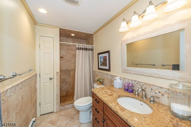 46 Myrtle Ave, Frankford Twp., NJ 07826
