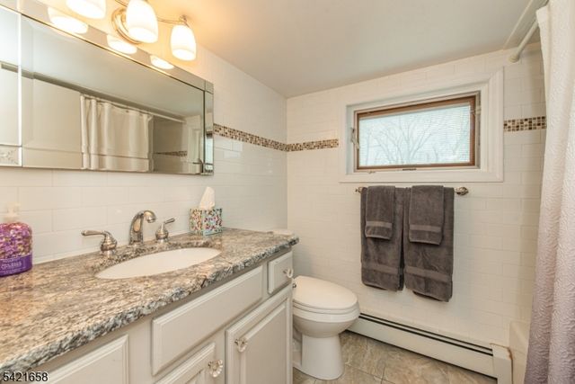 46 Myrtle Ave, Frankford Twp., NJ 07826