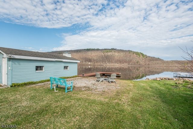 46 Myrtle Ave, Frankford Twp., NJ 07826