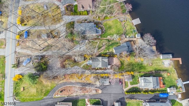 46 Myrtle Ave, Frankford Twp., NJ 07826