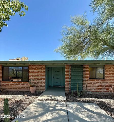 4390 W Camino Nuestro, Tucson, AZ 85745