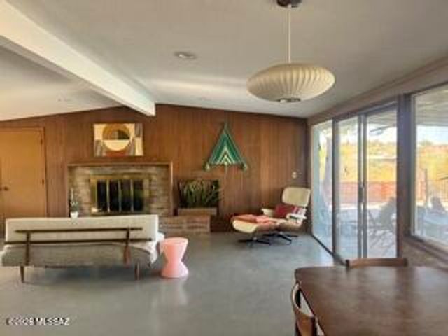 4390 W Camino Nuestro, Tucson, AZ 85745