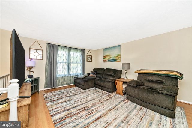 7709 SIDEN DR, Hanover, MD 21076