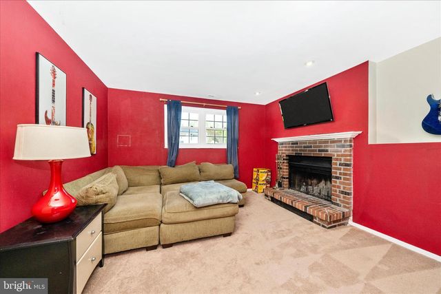 7709 SIDEN DR, Hanover, MD 21076