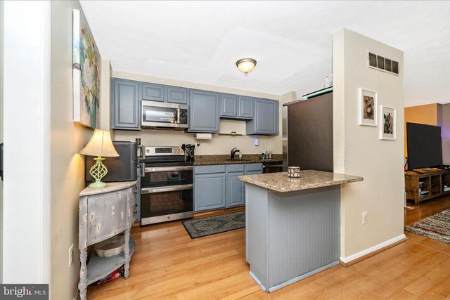 7709 SIDEN DR, Hanover, MD 21076