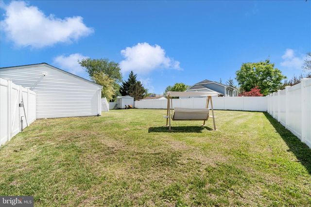 7709 SIDEN DR, Hanover, MD 21076