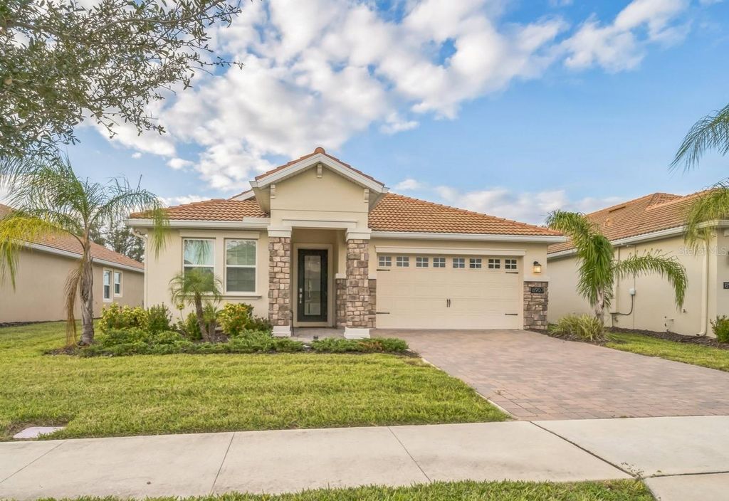 8907 FALLEN OAK, Davenport, FL 33897