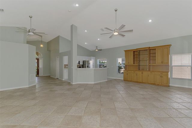 5271 HIGHBURY CIRCLE, Sarasota, FL 34238