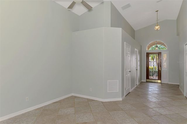 5271 HIGHBURY CIRCLE, Sarasota, FL 34238