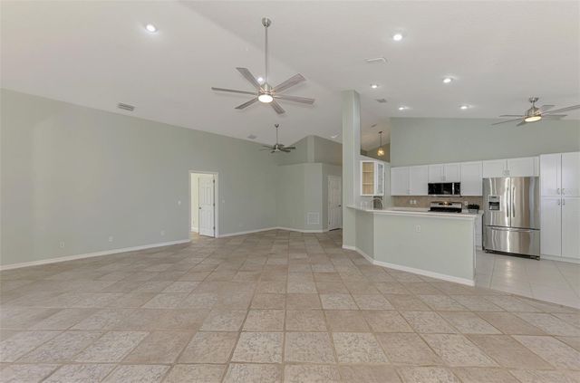5271 HIGHBURY CIRCLE, Sarasota, FL 34238