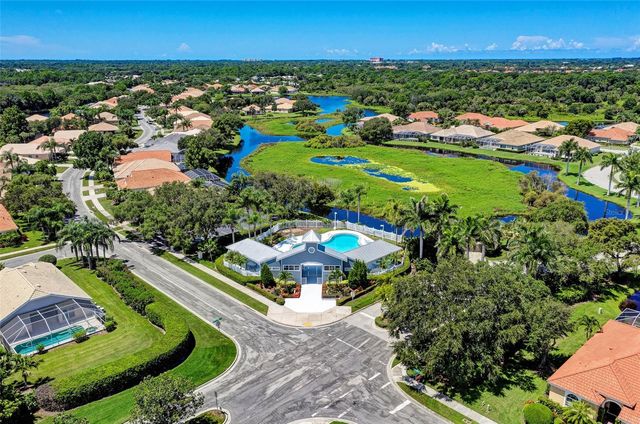 5271 HIGHBURY CIRCLE, Sarasota, FL 34238