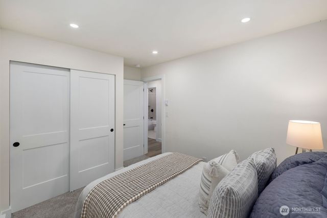 3002 NE 97th Street, Seattle, WA 98115