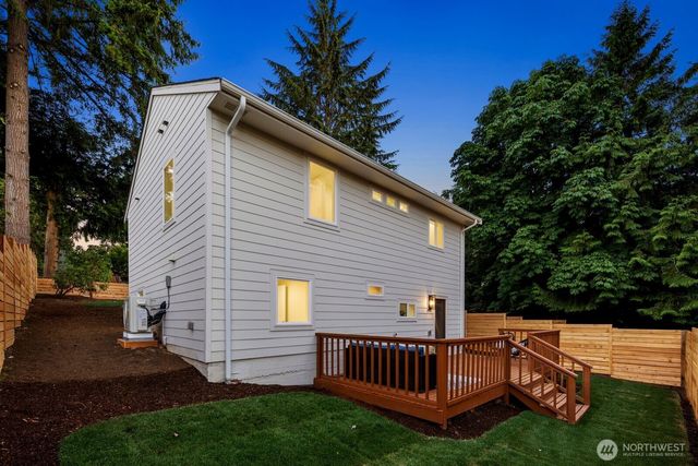 3002 NE 97th Street, Seattle, WA 98115