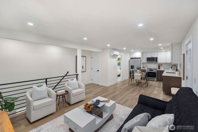 3002 NE 97th Street, Seattle, WA 98115