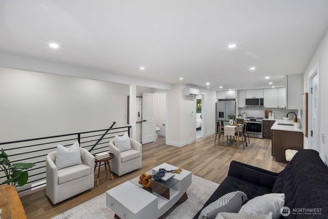 3002 NE 97th Street, Seattle, WA 98115