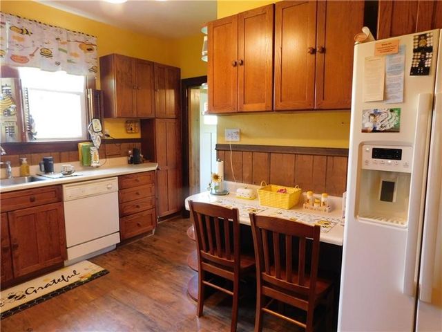 577 Woodside Old Frame Road, Smithfield, PA 15478