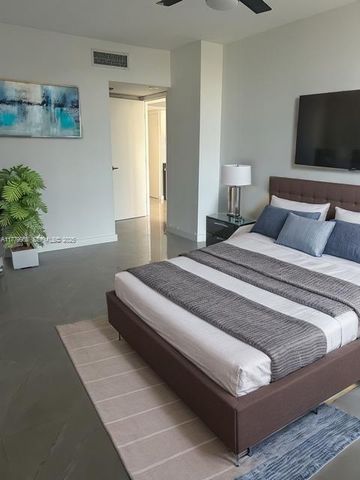 20301 W Country Club Drive 830, Aventura, FL 33180