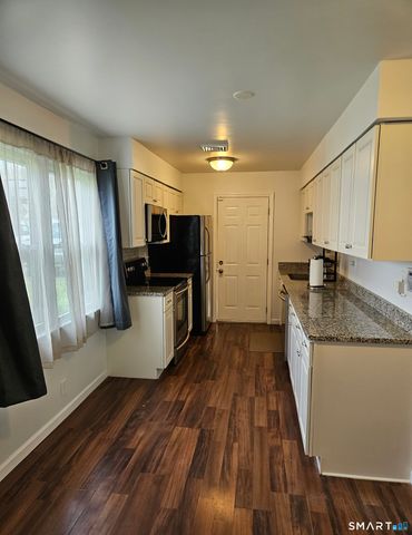 11 Audette Drive, Wallingford, CT 06492