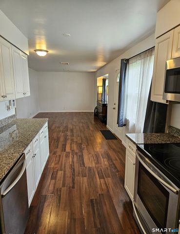 11 Audette Drive, Wallingford, CT 06492