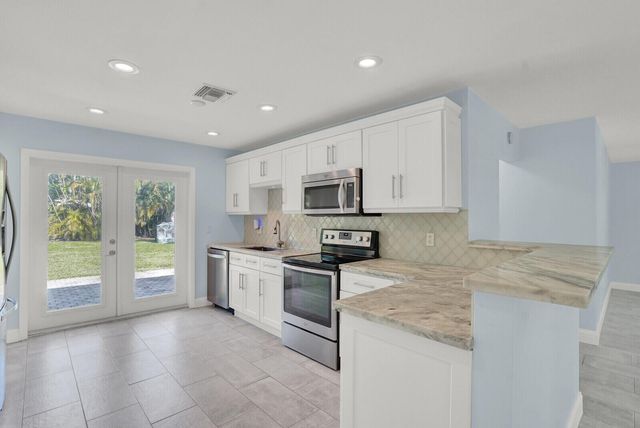 501 SW 8th Street, Fort Lauderdale, FL 33315