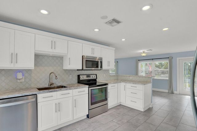 501 SW 8th Street, Fort Lauderdale, FL 33315