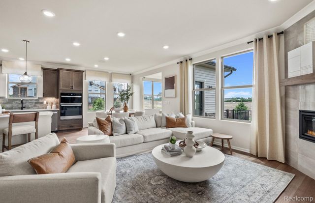 867 Kelpie Drive, Pittsfield Charter Township, MI 48108