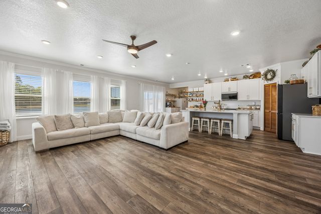 152 College Street, Kingsland, GA 31548