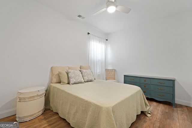 152 College Street, Kingsland, GA 31548