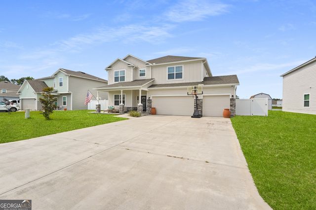 152 College Street, Kingsland, GA 31548