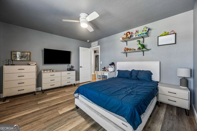 152 College Street, Kingsland, GA 31548