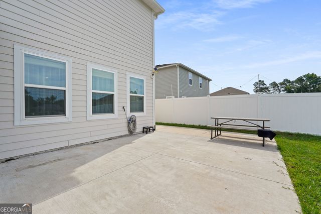 152 College Street, Kingsland, GA 31548